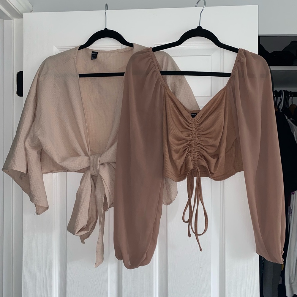 Lot of Flowy Neutral Tops